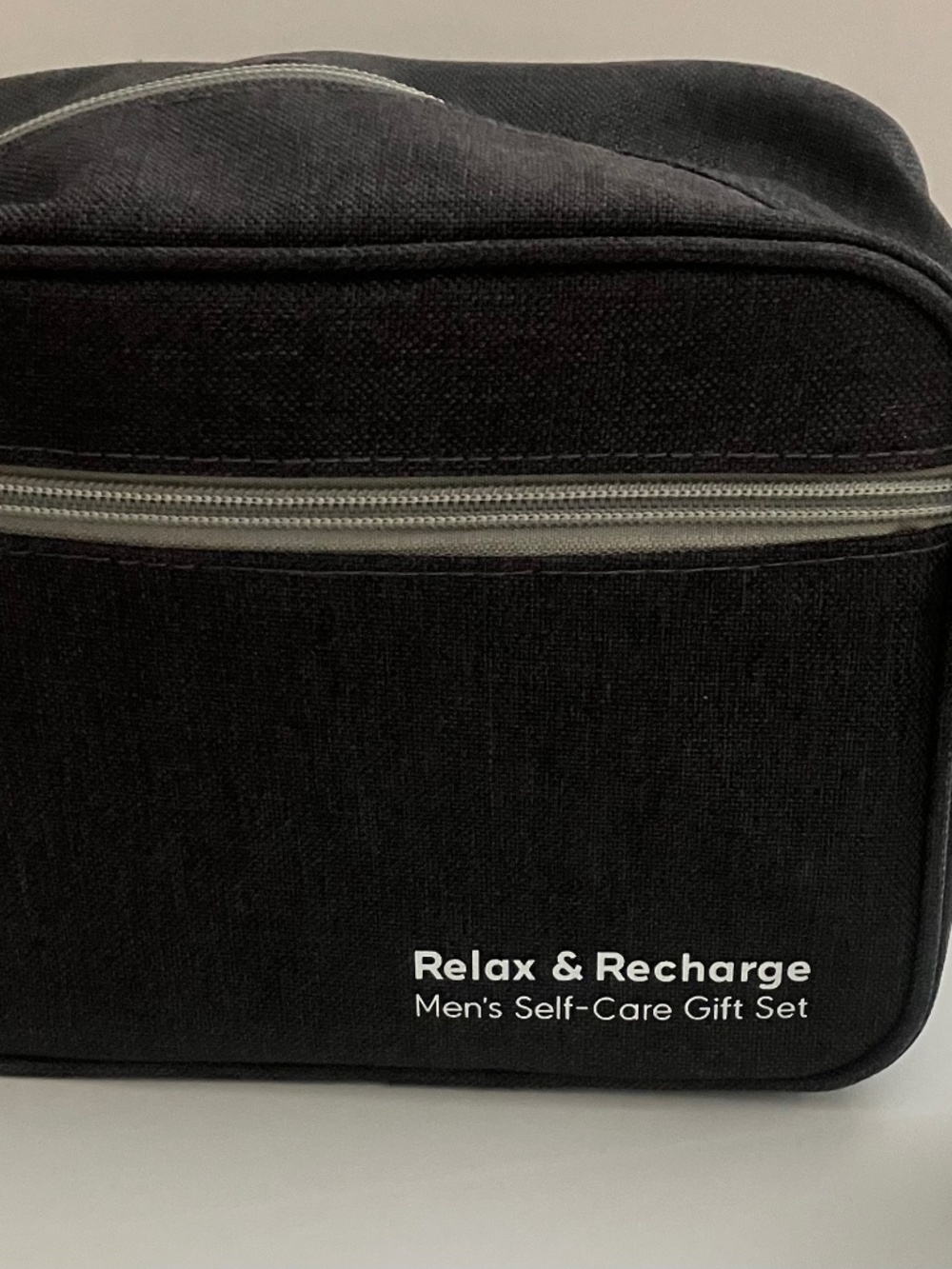 NEW Relax & Recharge Men's Cedarwood Self-Care Gift Set